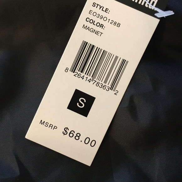 *NWT* Ecko puffer hooded vest - Picture 5 of 5